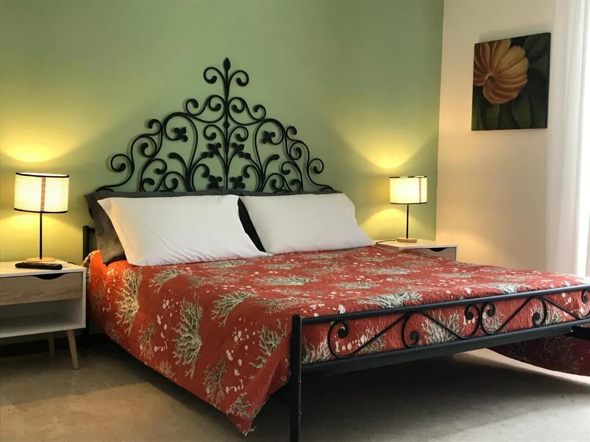 B&B Ospedale Maggiore Parma Affittacamere 0*,